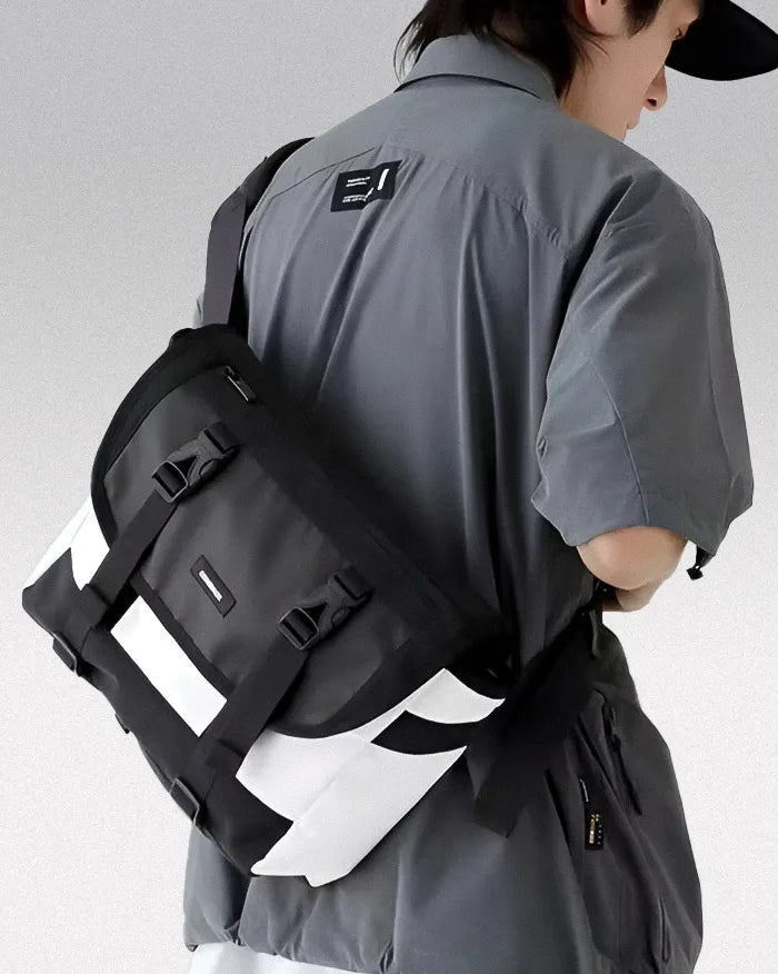 Messenger bag streetwear 