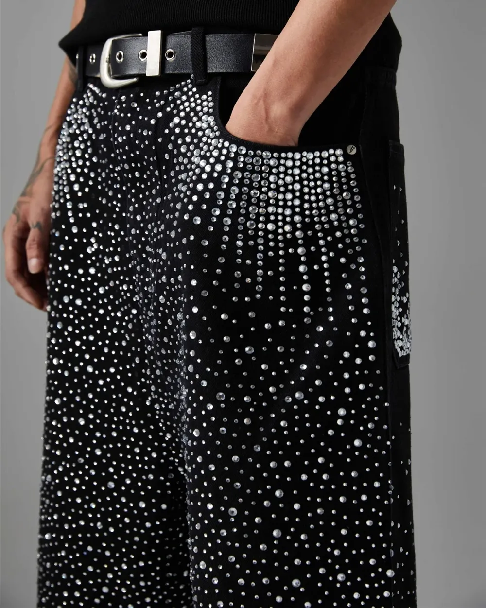 Rhinestone jorts ’Zekaka’