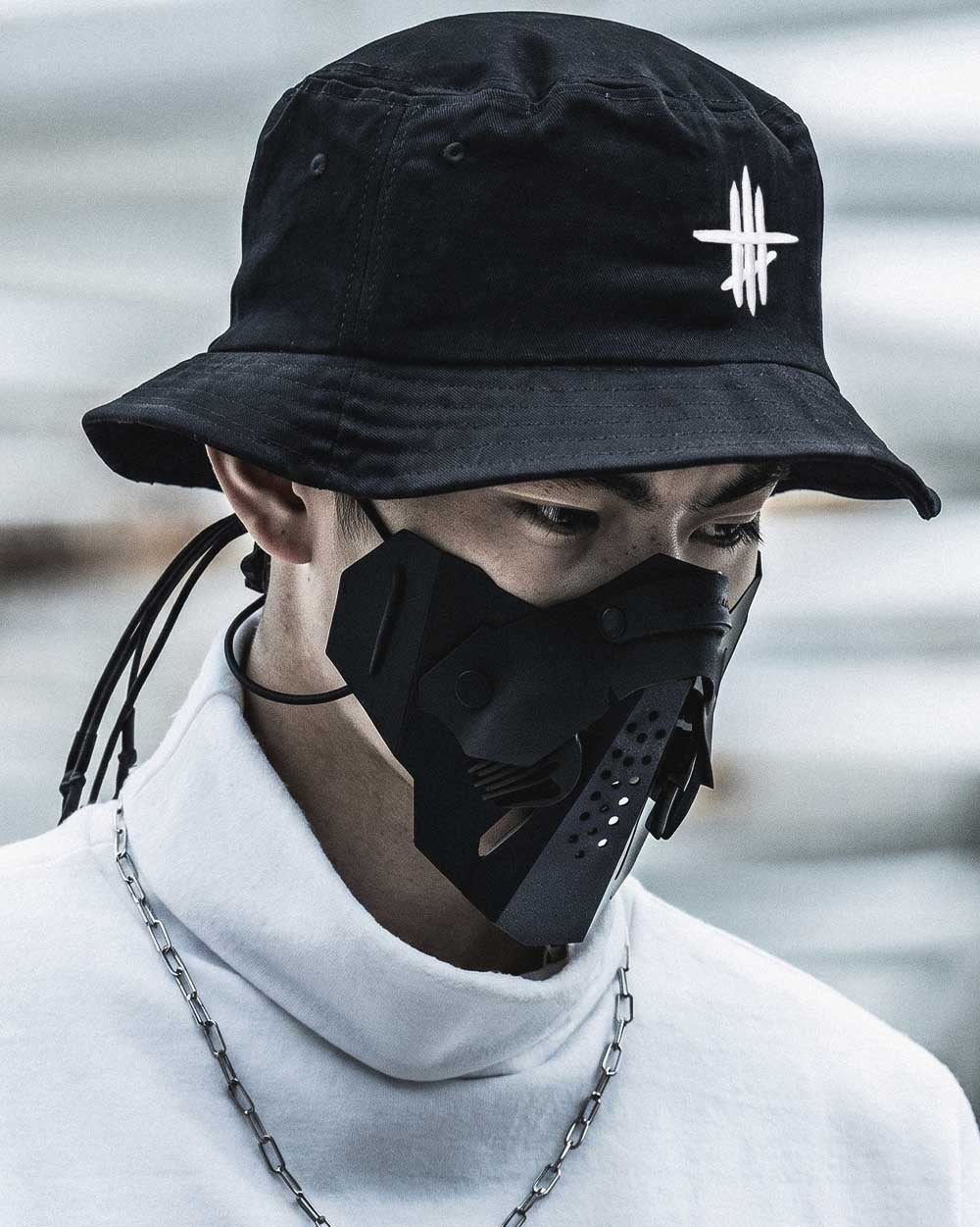 ’Sajin’ Bucket Hat