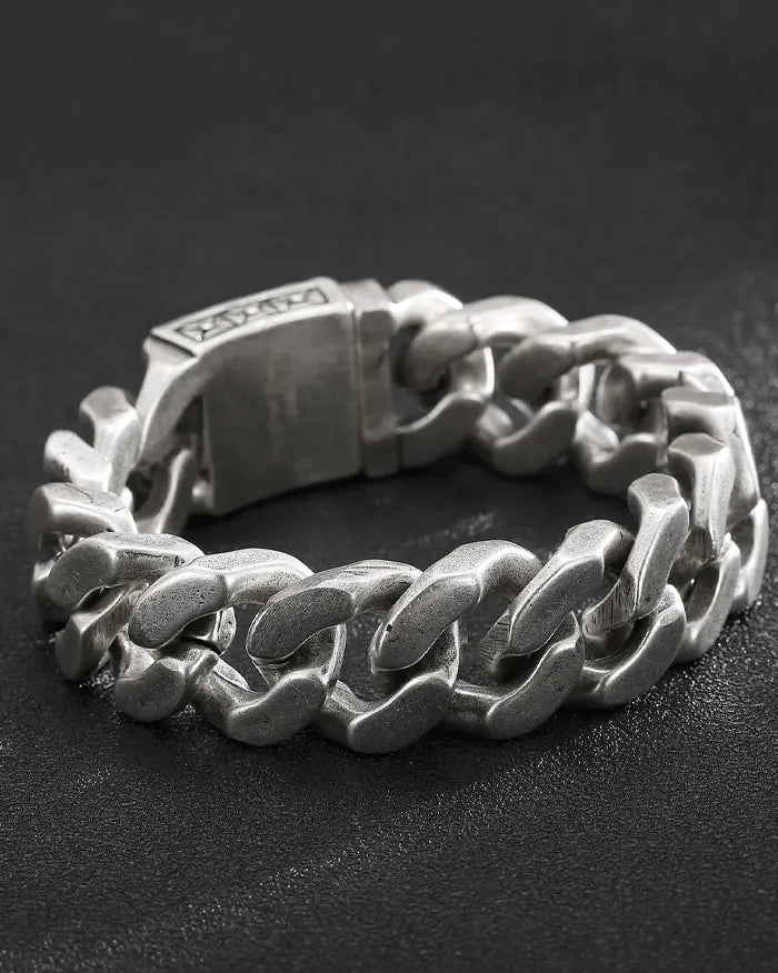 Stainless steel skull bracelet ’Karn’