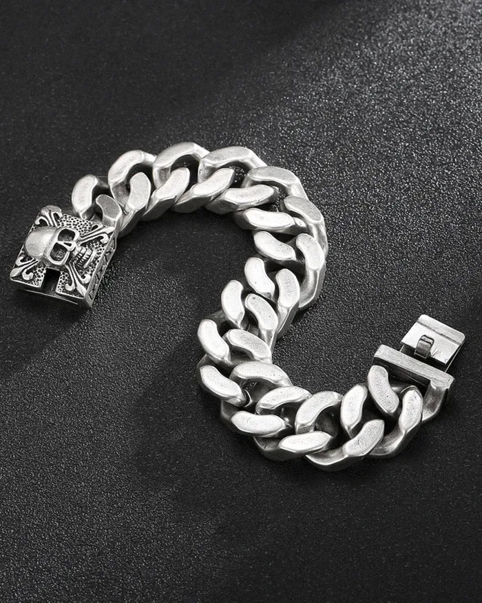Stainless steel skull bracelet ’Karn’