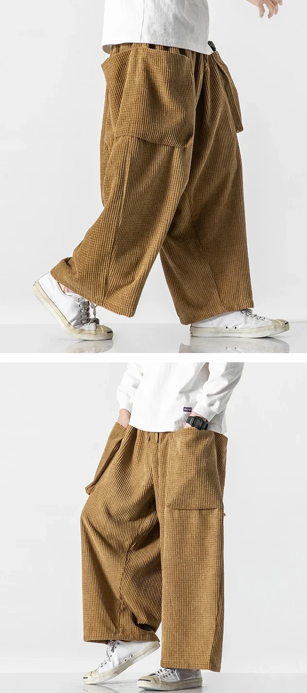 details of the Corduroy cargo pants "Sakai" khaki