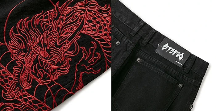 details of the Y2k embroidered jeans "Shiron"