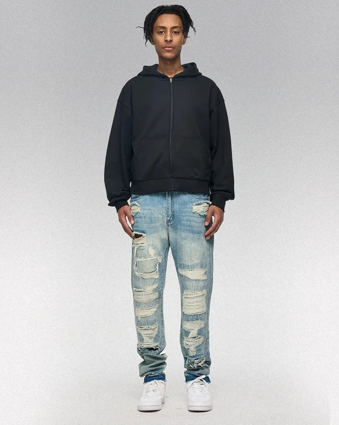 black man wearing the Y2k men jeans "Kato"