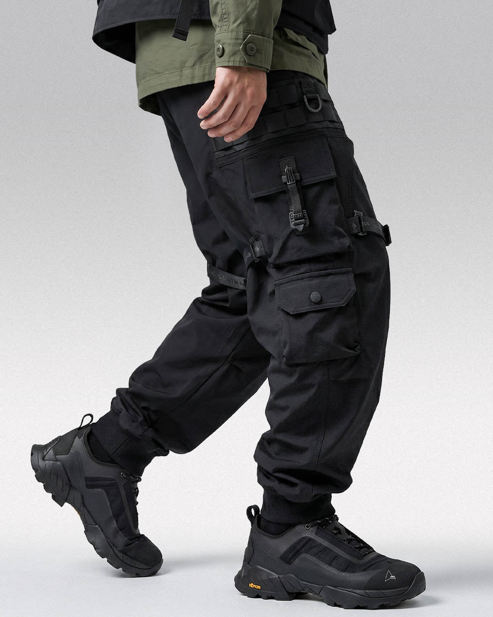 Black cargo pants techwear ’Futtsu’ - M