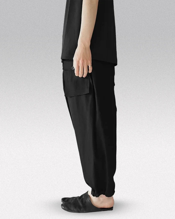 Black harem pants ’Aizuwa’ - TECHWEAR STORM™