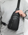 Black leather crossbody bag ’Zuru’ - TECHWEAR STORM™