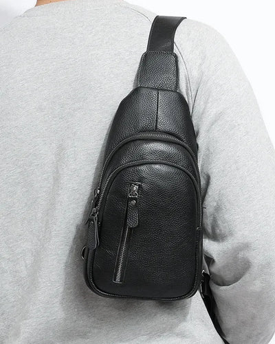 Black leather crossbody bag ’Zuru’ - TECHWEAR STORM™