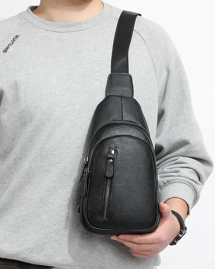 Black leather crossbody bag ’Zuru’ - TECHWEAR STORM™