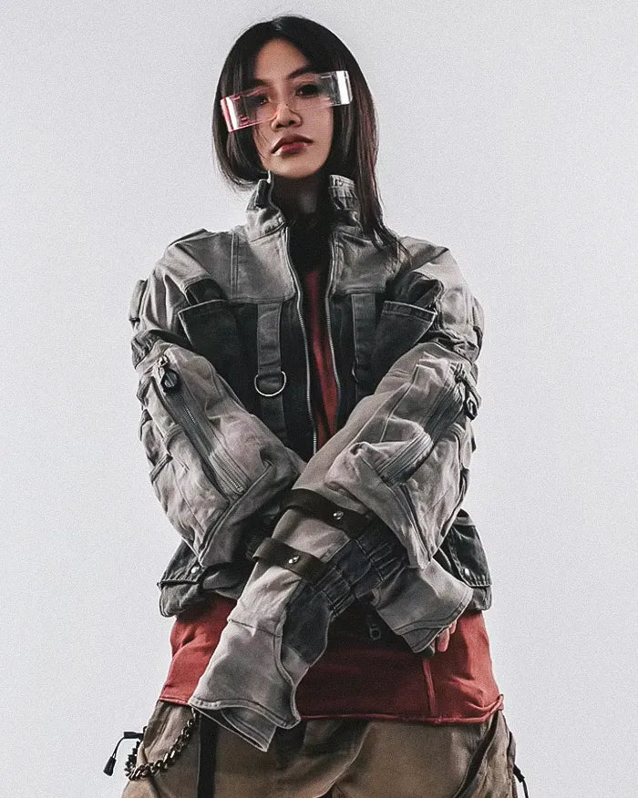 girl wearing the Cyberpunk futuristic jacket "Tsukubu"