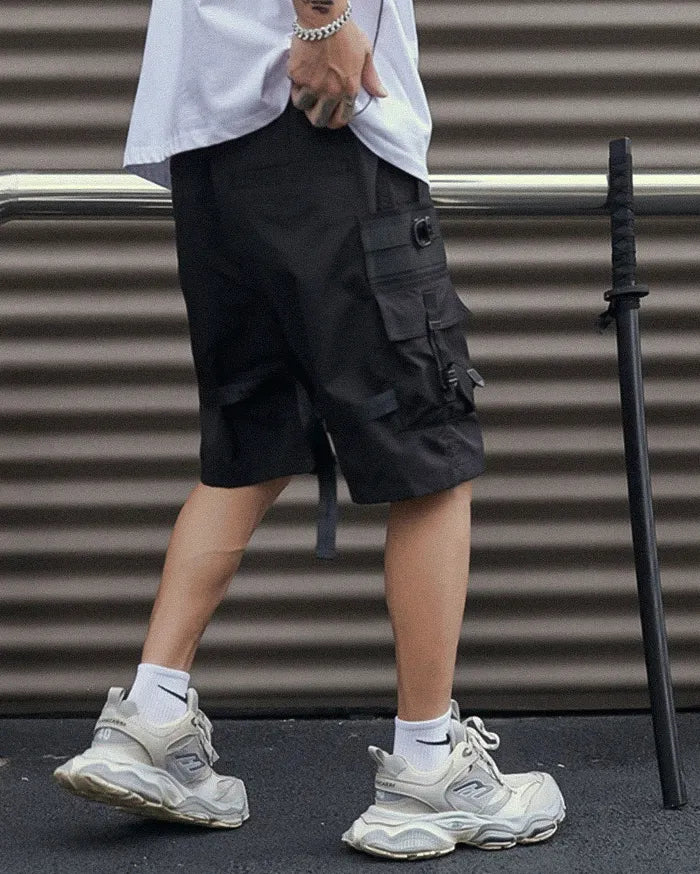 Mens black cargo shorts ’Misawa’ - TECHWEAR STORM™