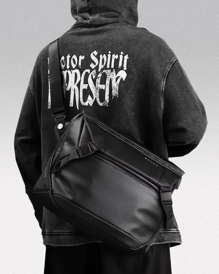 Men’s black messenger bag ’Sushima’ - TECHWEAR STORM™