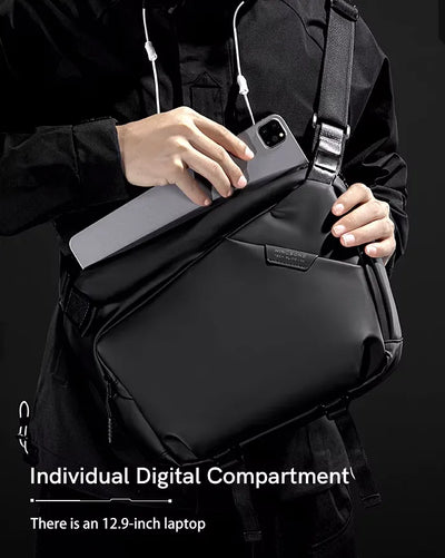 Messenger bag black ’Higarashi’ - TECHWEAR STORM™