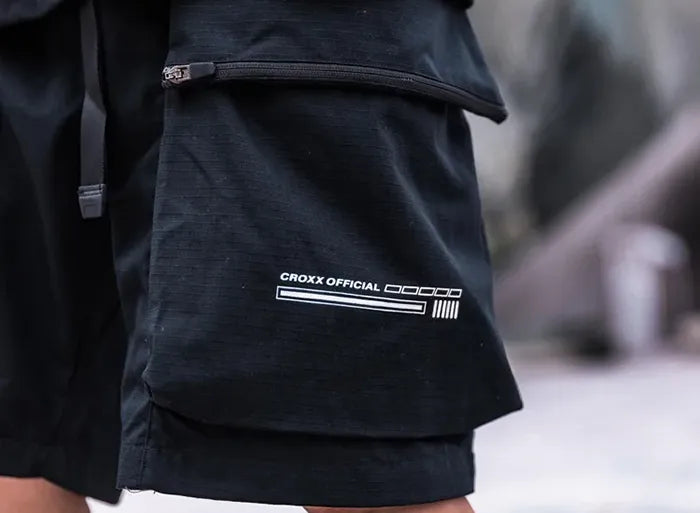 Techwear Shorts "Mizuiro"
