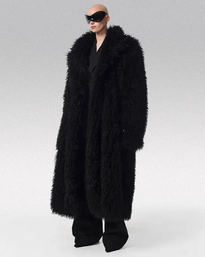 Oversized Shaggy Coat ’Lozelo’ - Black / XS