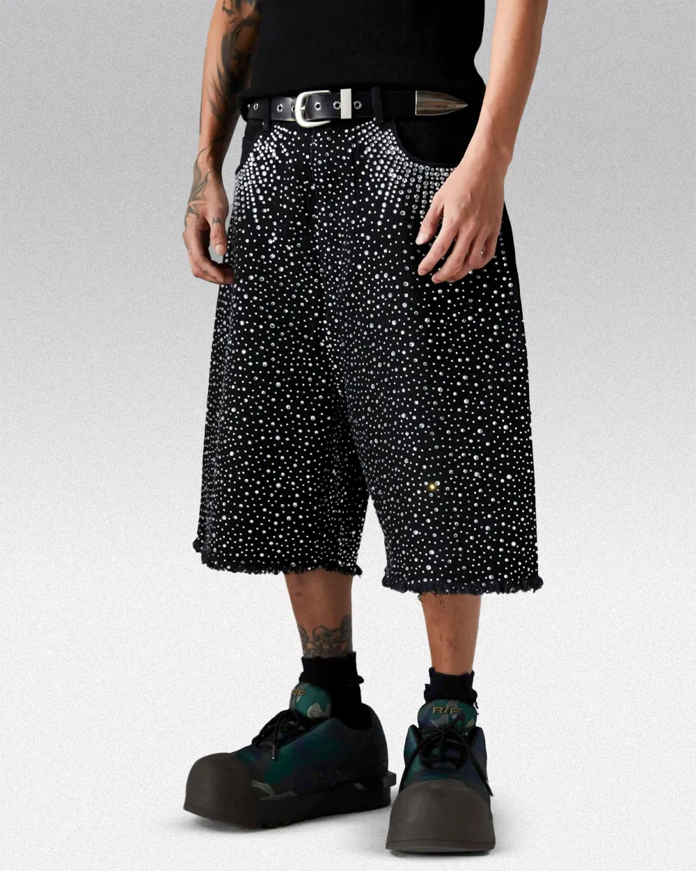 Rhinestone jorts ’Zekaka’ - black / S