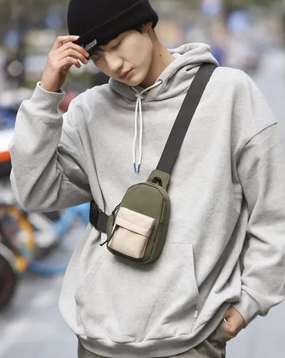 Streetwear sling bag ’Poro’ - TECHWEAR STORM™