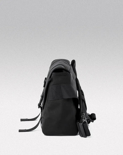 Techwear messenger bag ’Shinomaki’ - TECHWEAR STORM™