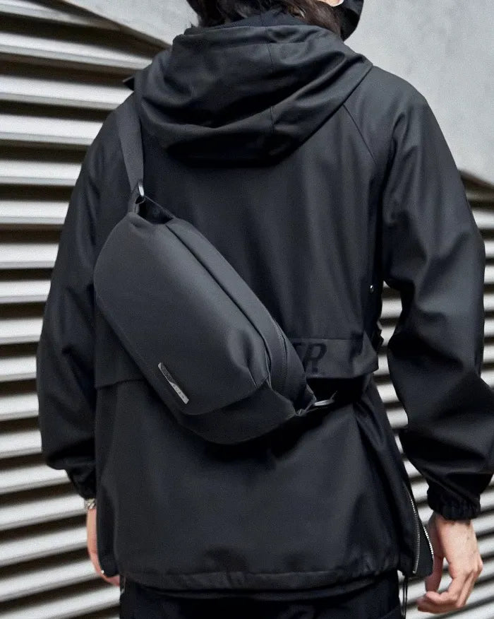 Waterproof crossbody bag ’Susaka’ - TECHWEAR STORM™