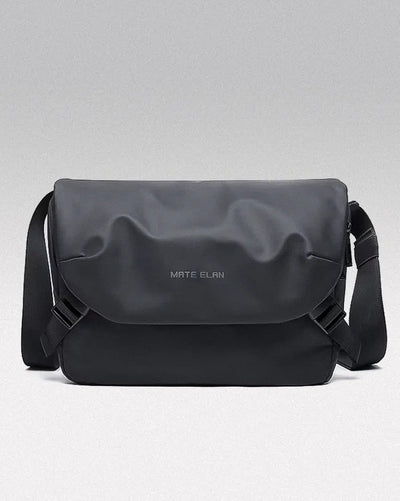 Waterproof messenger bag ’Shiroishi’ - TECHWEAR STORM™