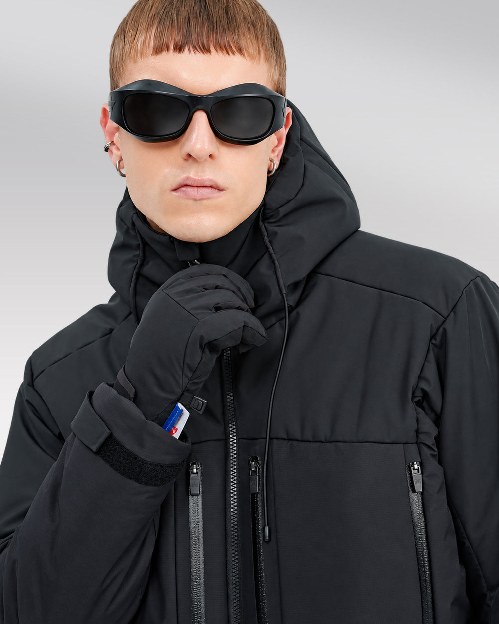 Waterproof Puffer Jacket Hinohe in black - collar and hood-down close-up