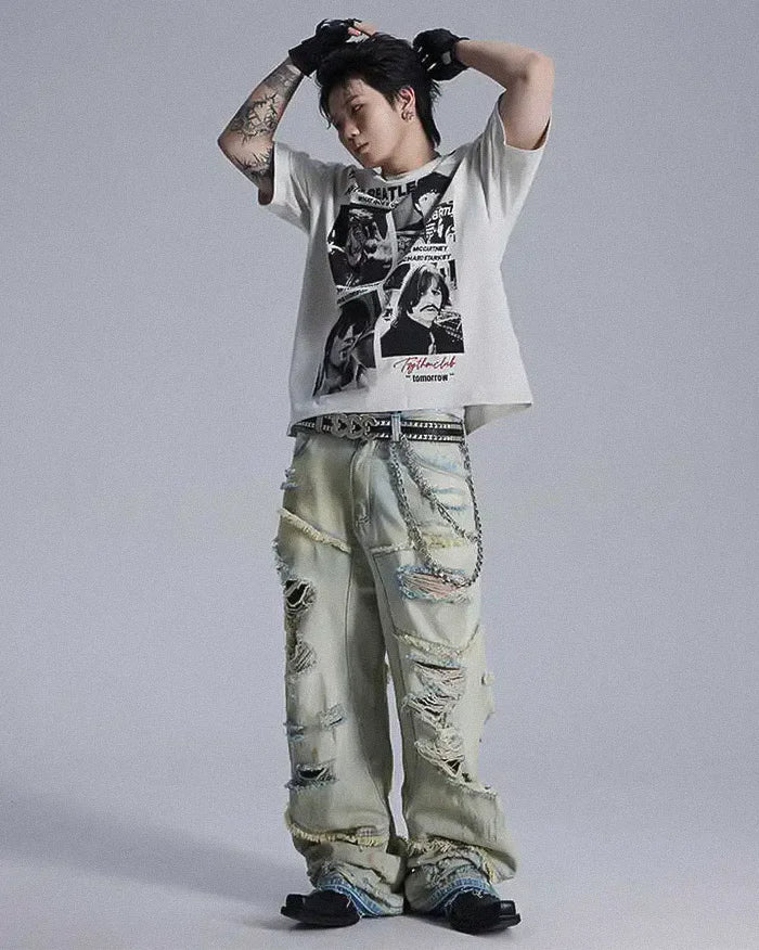 man wearing the Y2k men's baggy jeans "Satsuma"